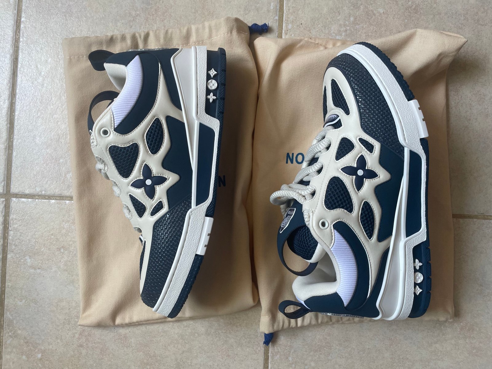 Sneaker Louis Vuitton Marine 44 – Image 10