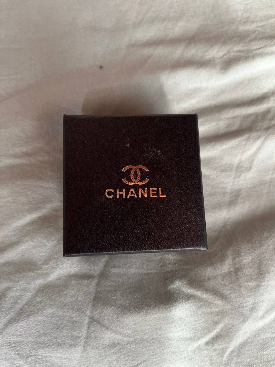 Boucle d'oreille Chanel – Image 3